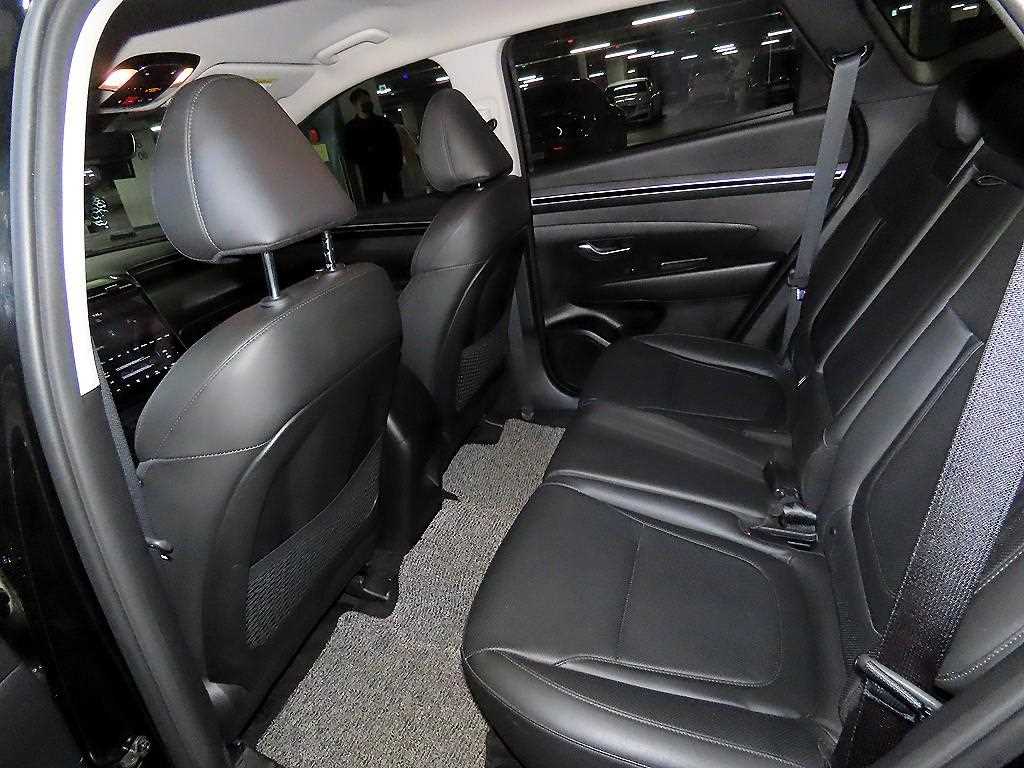 Hyundai Tucson Diesel 2.0 2WD Modern 8