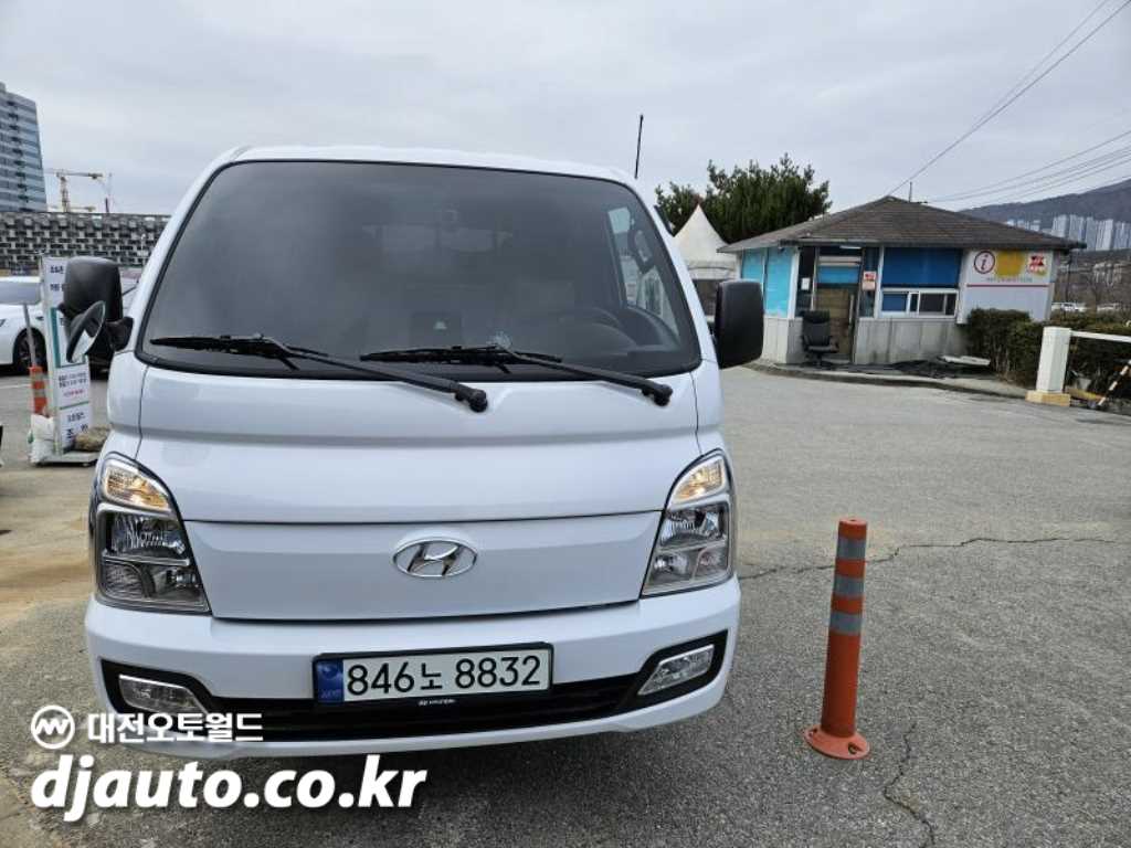 현대 포터2 1톤 카고 - 중고 트럭 매물 이미지