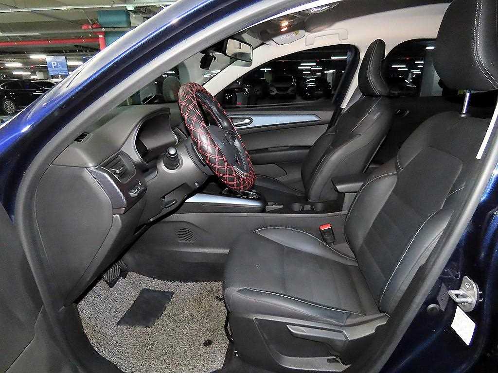 Renault XM3 1.6 GTe LE Plus 7