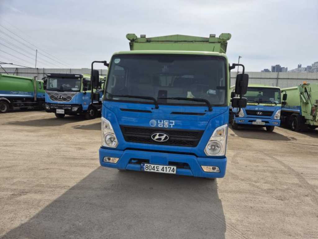 현대 올뉴마이티 3.5톤 재활용수거차 - 중고 트럭 매물 이미지