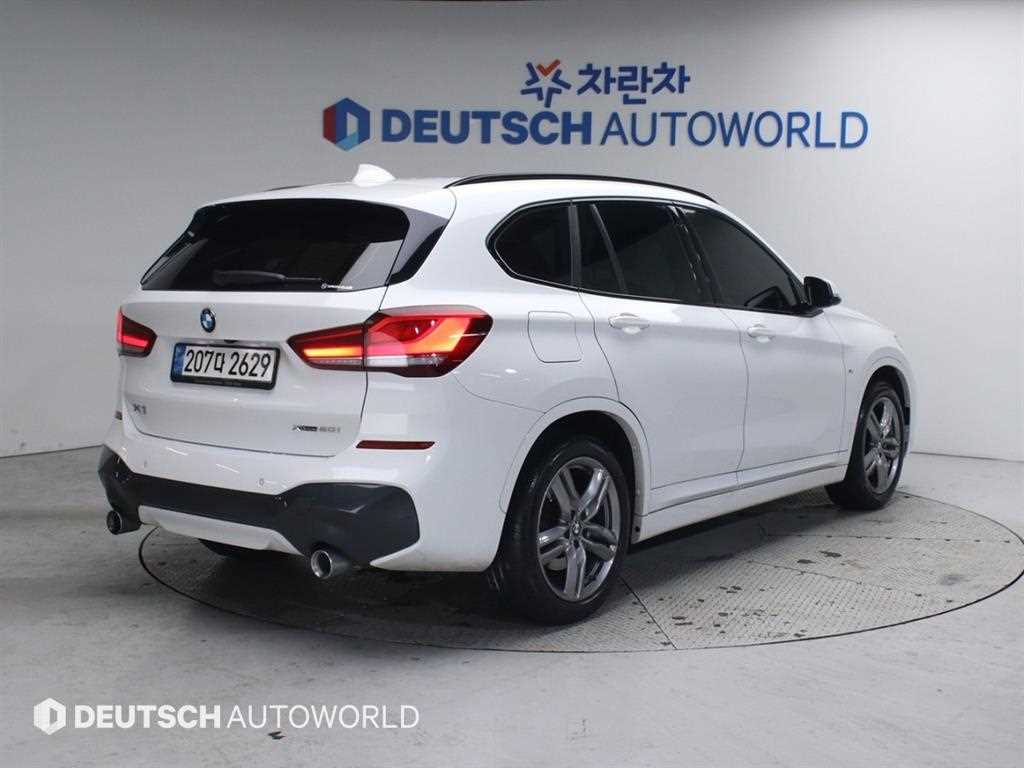 BMW X1 xDrive 20i M 스포츠 사진 2/20