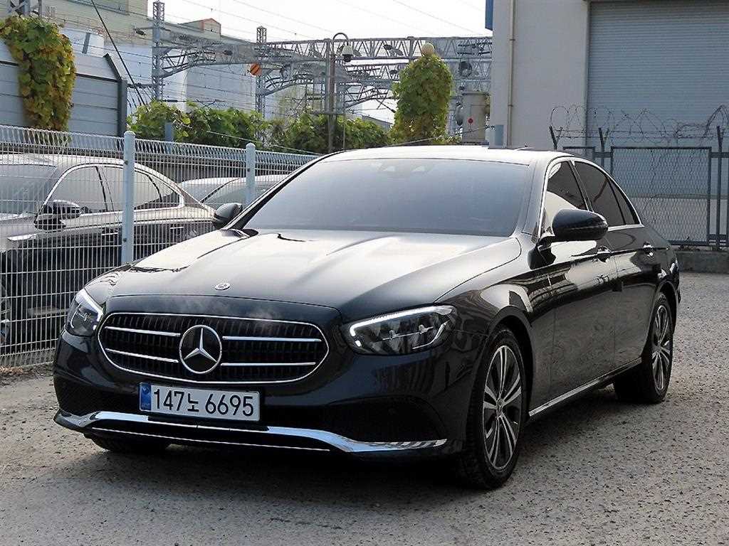 벤츠 E 클래스 E250 아방가르드 사진 2/20