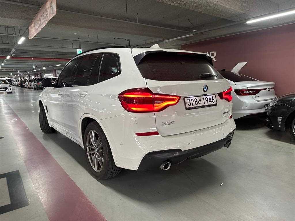 BMW X3 xDrive 30e M Sport 3