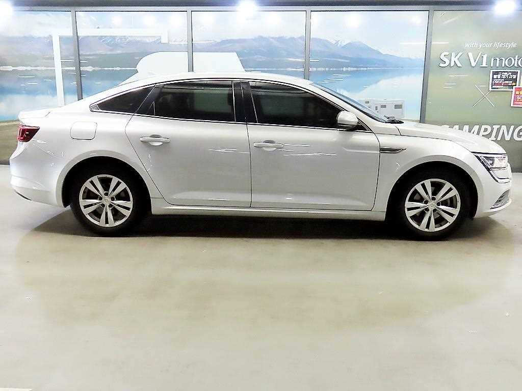 Renault SM6 Gasoline 2.0 GDe SE 4