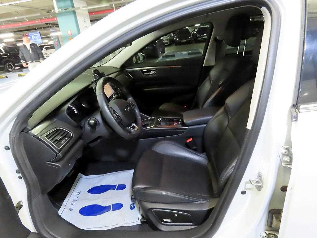 Renault SM6 Gasoline 2.0 GDe SE 7