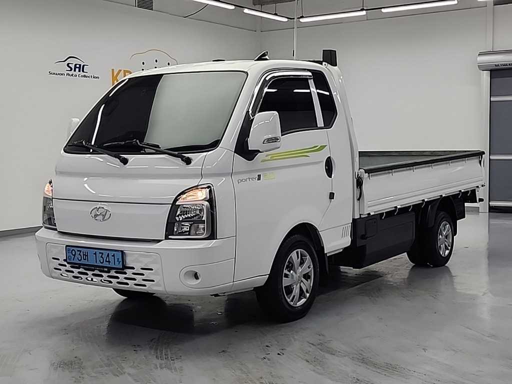 Hyundai Porter 1.0 Ton/ Super Cab/ Long Wheelbase/ Premium Special