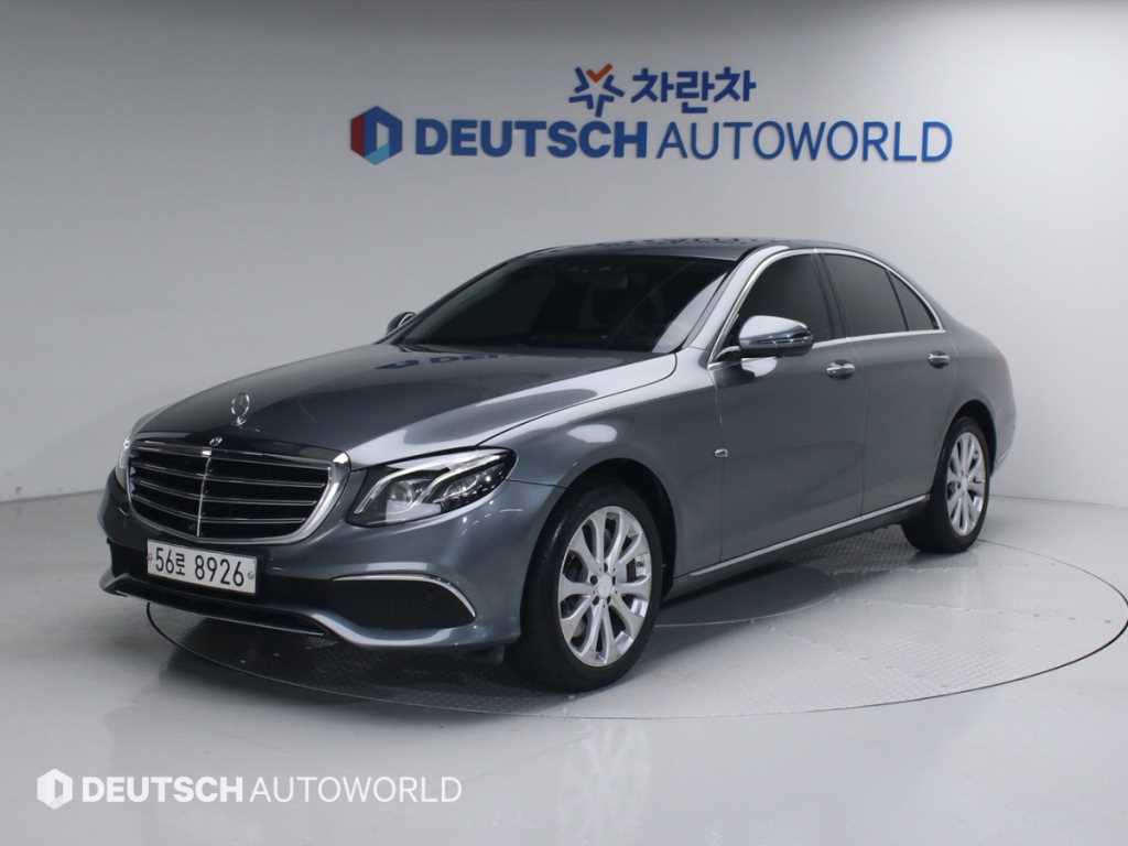 E-클래스 W213 E300 4MATIC 아방가르드 2019년식