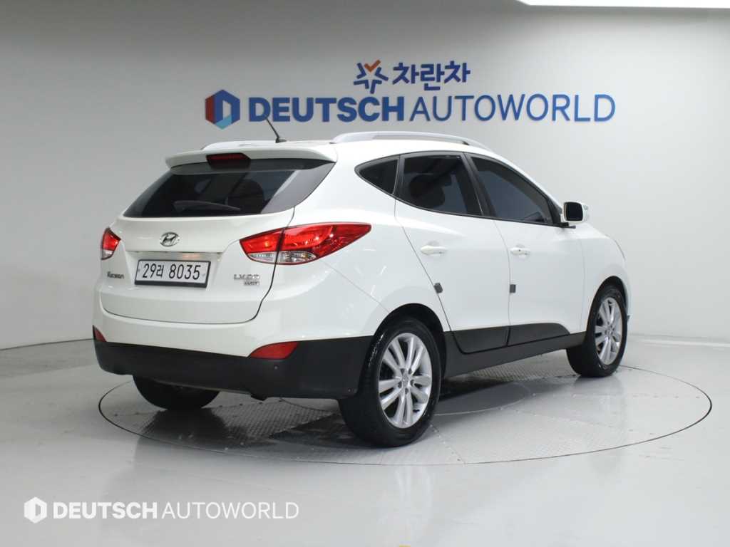 현대 투싼 2WD VGT LX20 럭셔리 사진 2/20