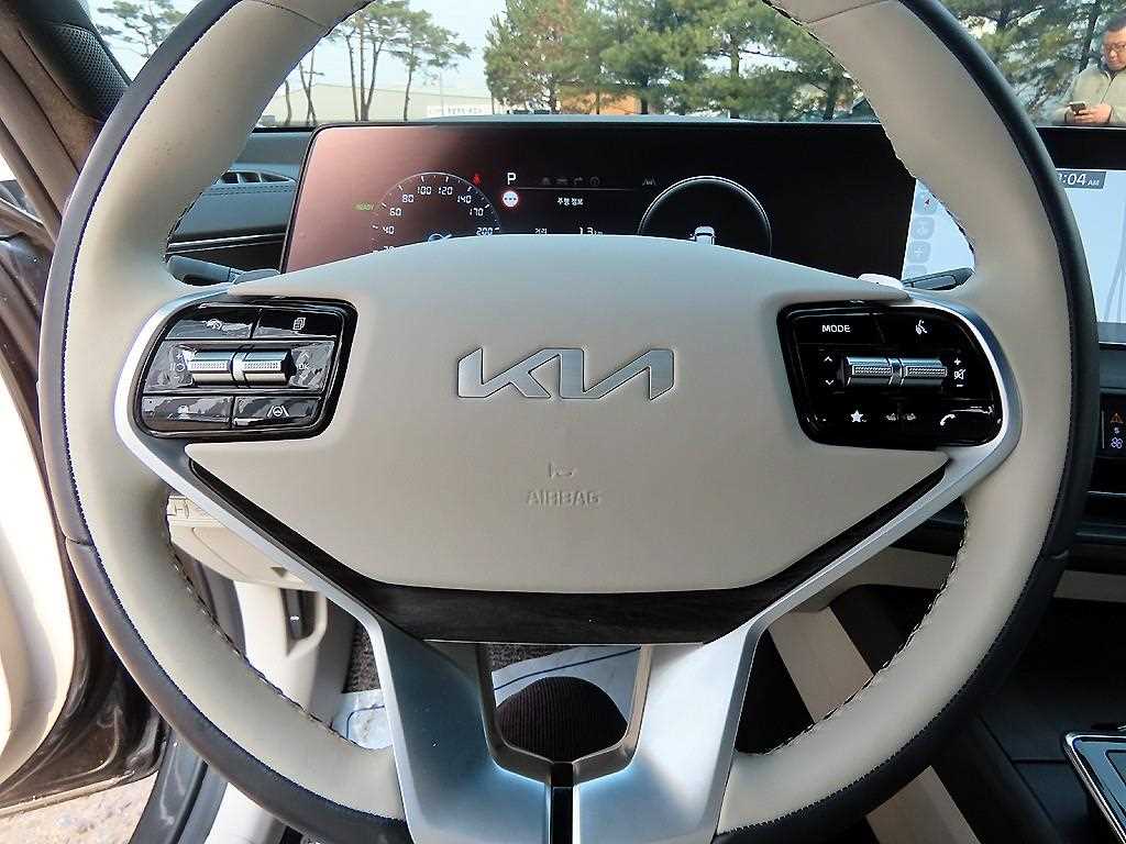 Kia K8 Signature 9