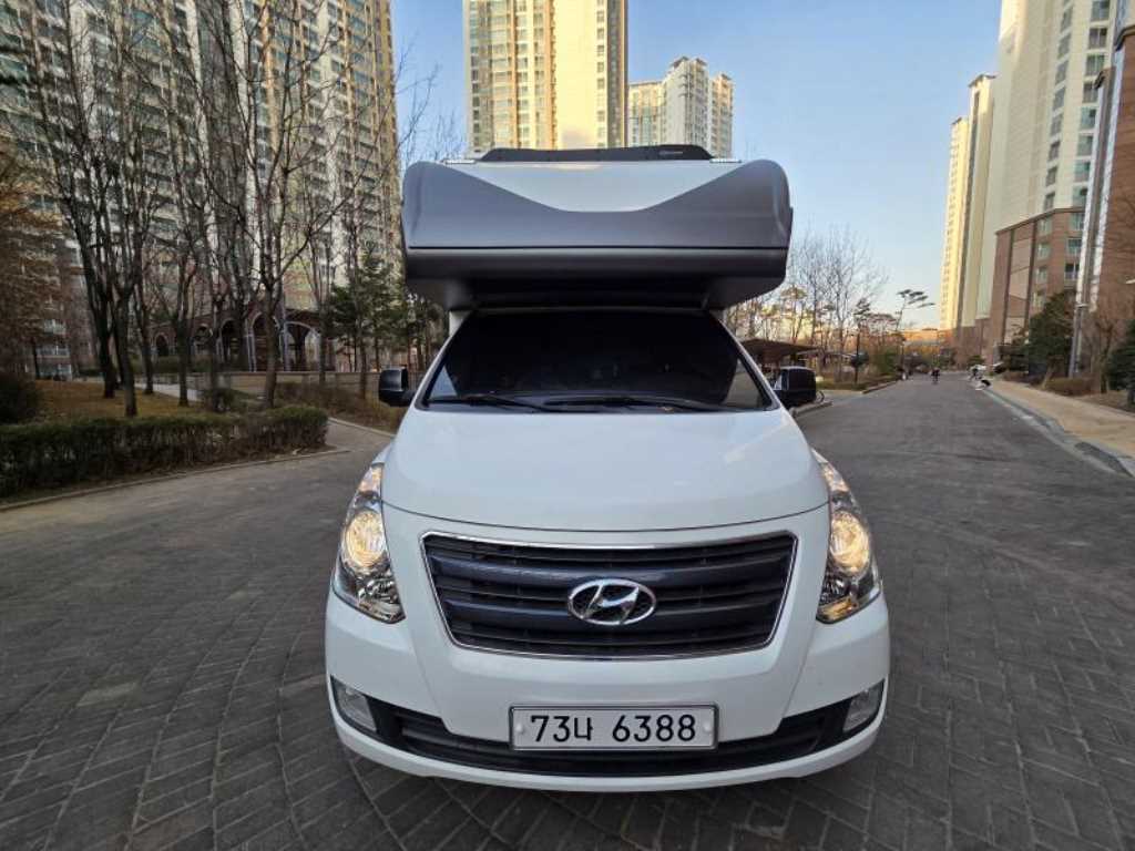 Hyundai Starex Camping Car 4WD