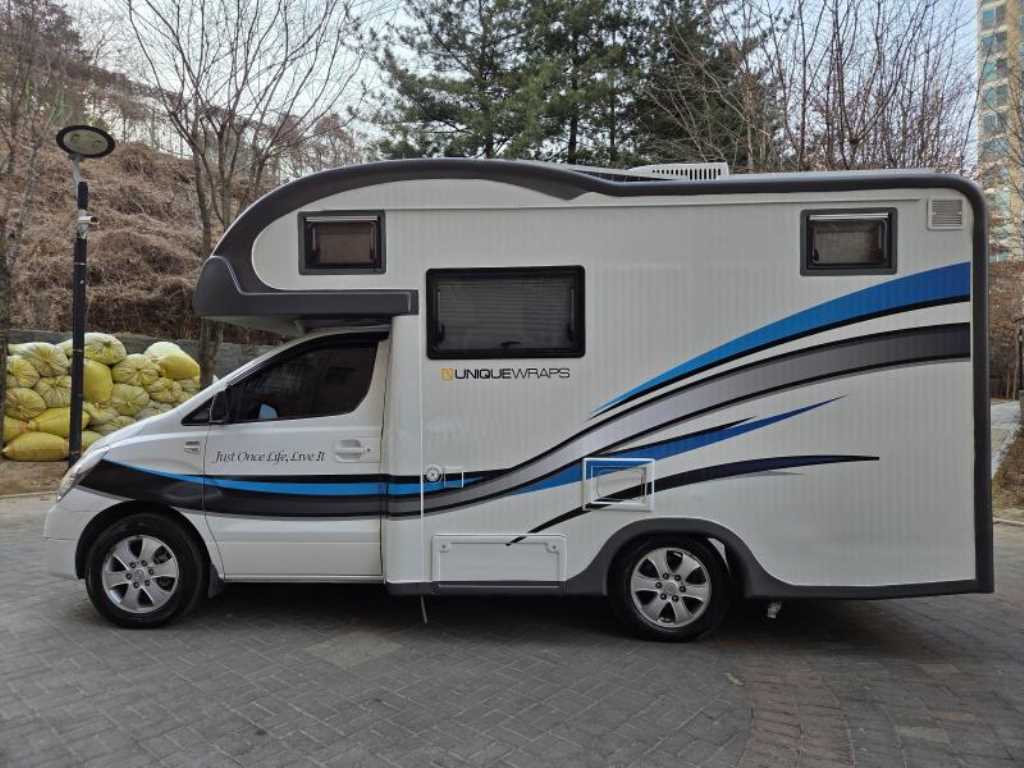Hyundai Starex Camping Car 4WD 4