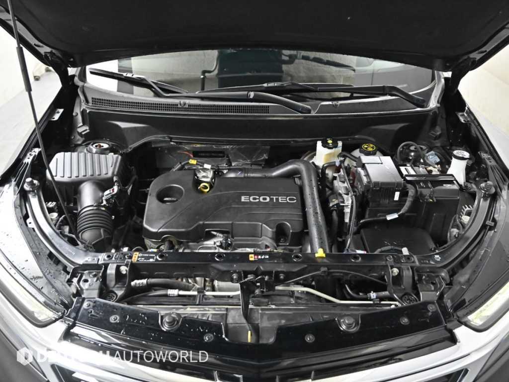 Chevrolet Equinox Gasoline 4WD Premier 7