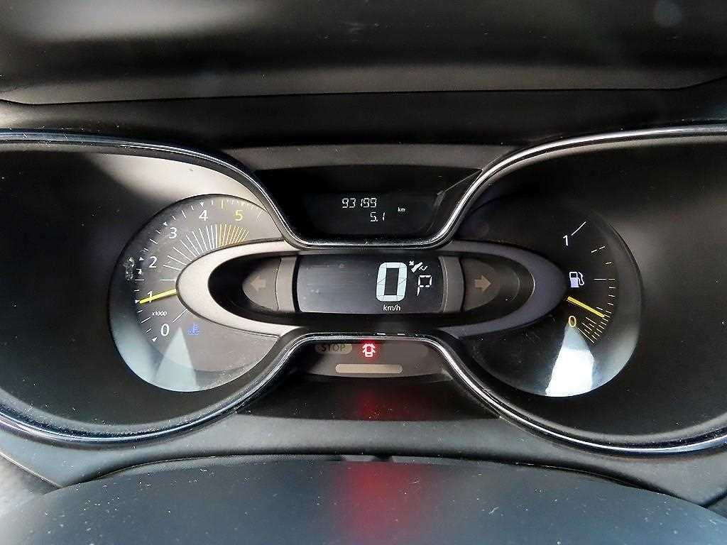 Renault QM3 Diesel 1.5 RE 10