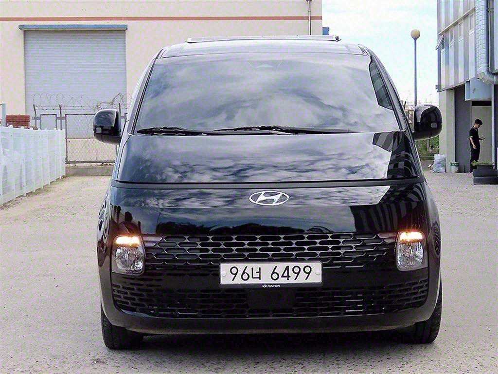 Hyundai Staria Camping Car 2WD Other Manufacturer