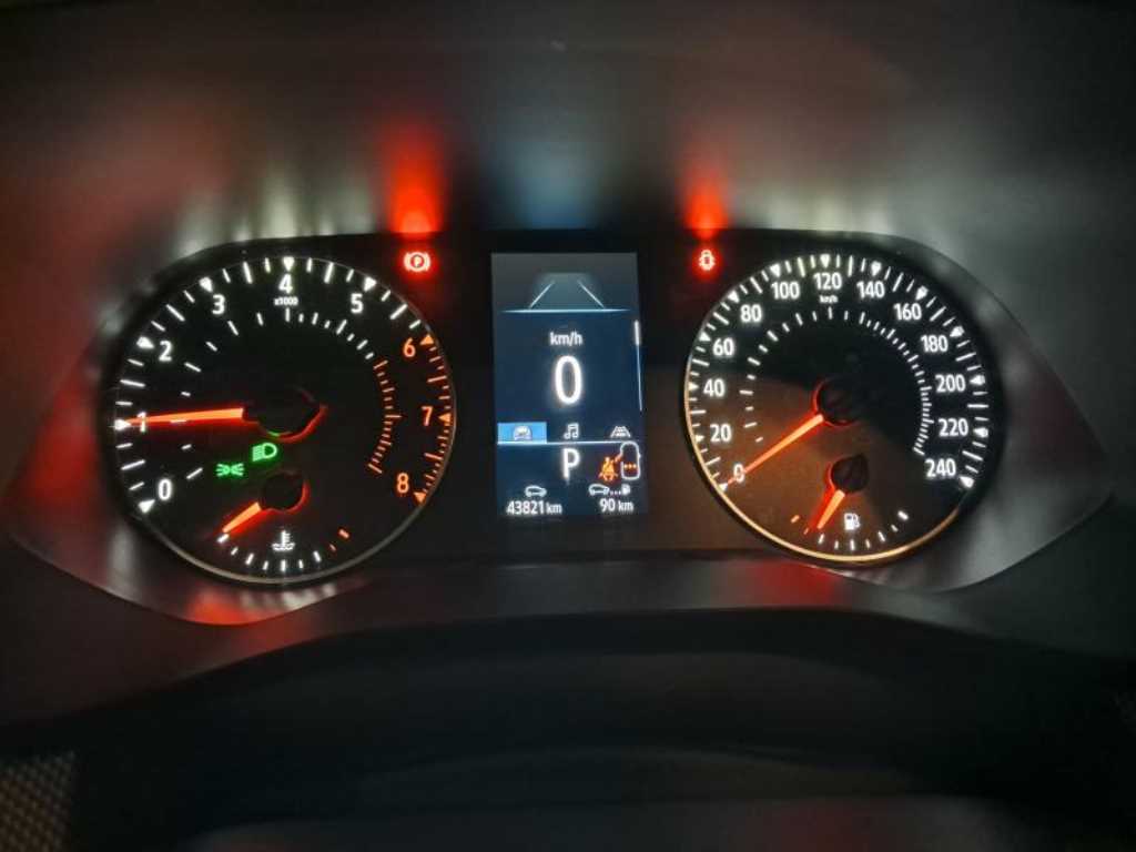 Renault XM3 1.6 GTe RE 9