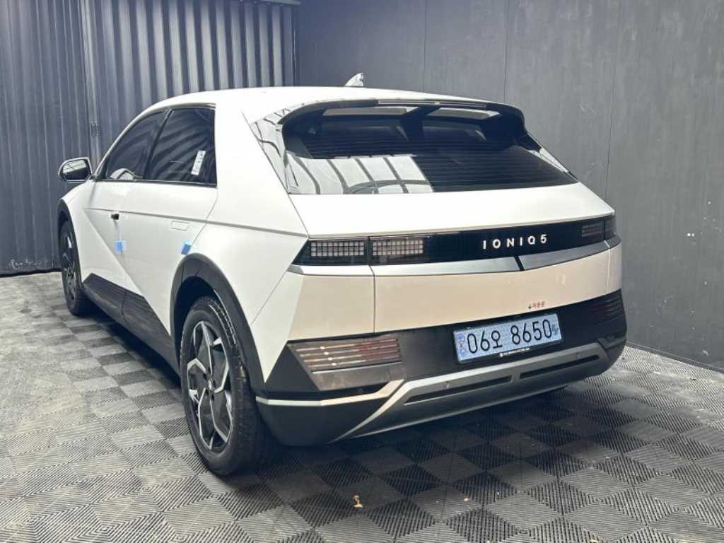 Hyundai IONIQ Long Range Exclusive 4