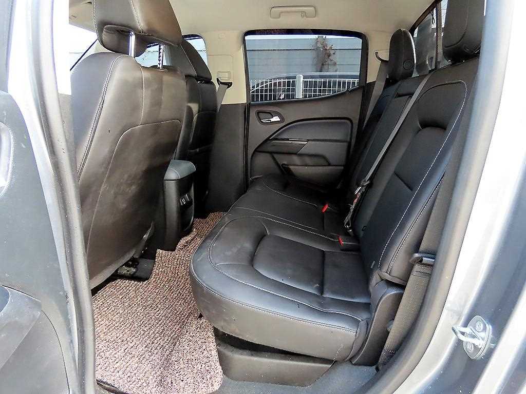 Chevrolet Colorado 3.6 Z71-X 4WD 8