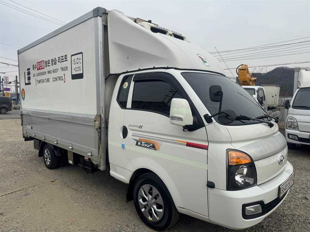 현대 포터2 1톤 냉장윙 - 중고 트럭 매물 이미지