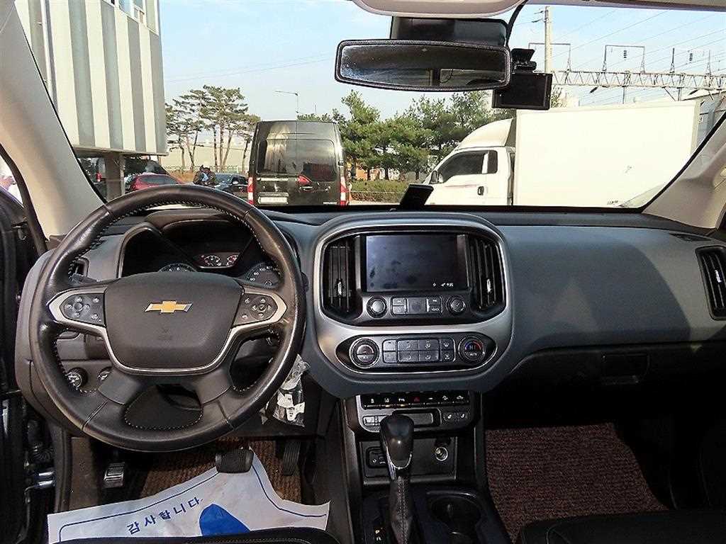 Chevrolet Colorado 3.6 Z71-X 4WD 9