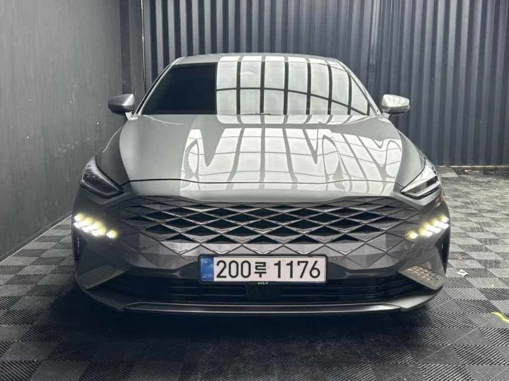 Kia K8 2.5 2WD Noblesse