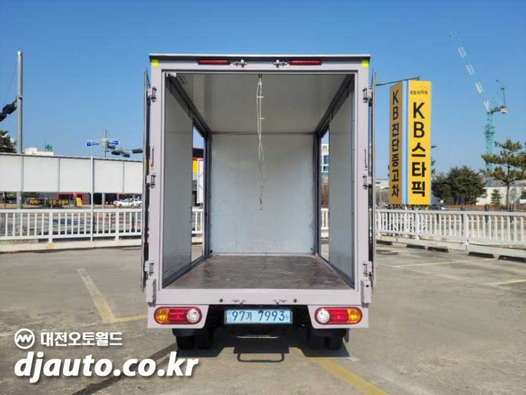 현대 포터2 1톤 표준탑 전기 - 중고 트럭 매물 이미지