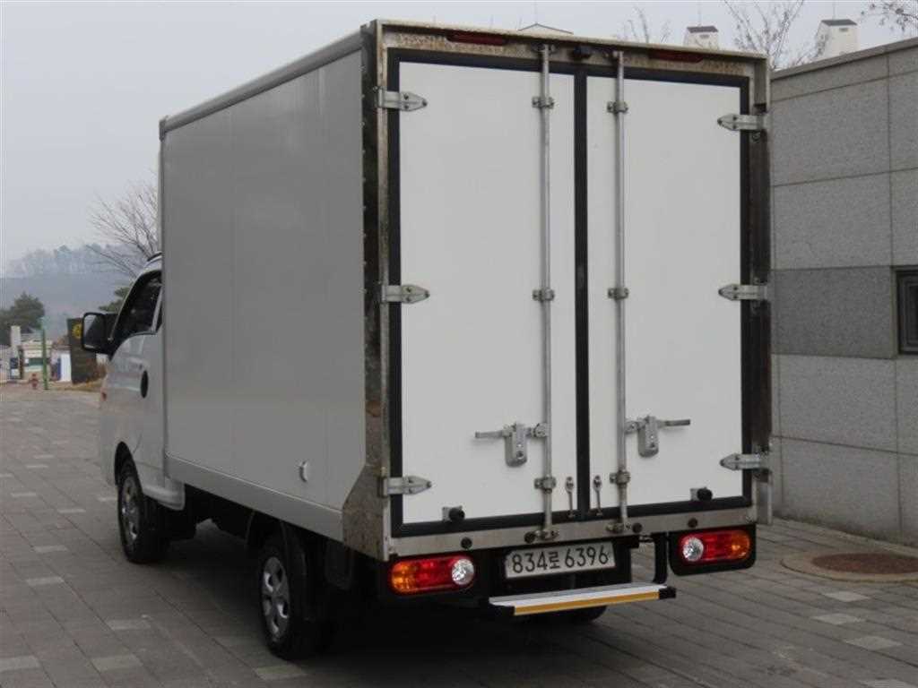 Hyundai Porter LPG Super Cab/ Long Wheelbase 5