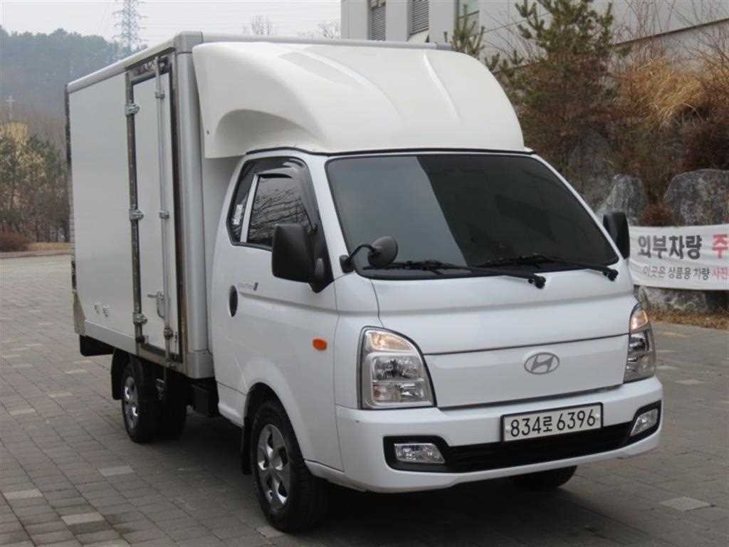 Hyundai Porter LPG Super Cab/ Long Wheelbase 3