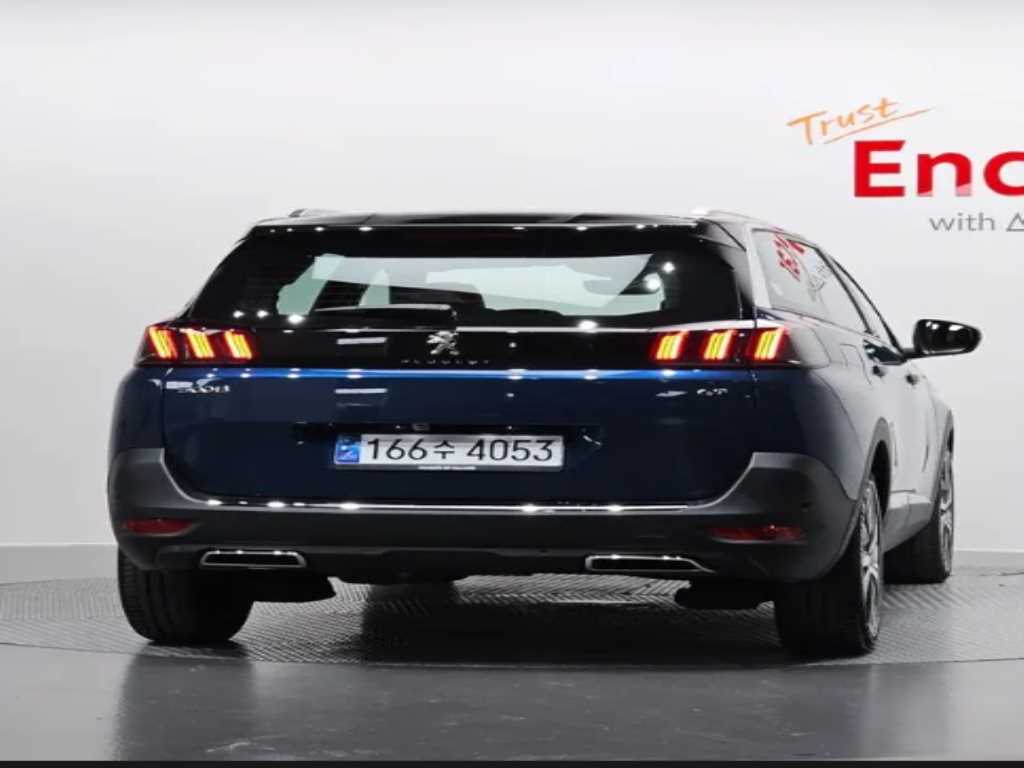 Peugeot 5008 1.2 Pure Tech GT — фото 4