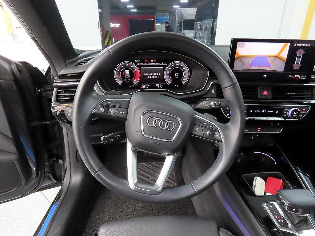 Audi A5 40 TFSI Quattro Sportback 10