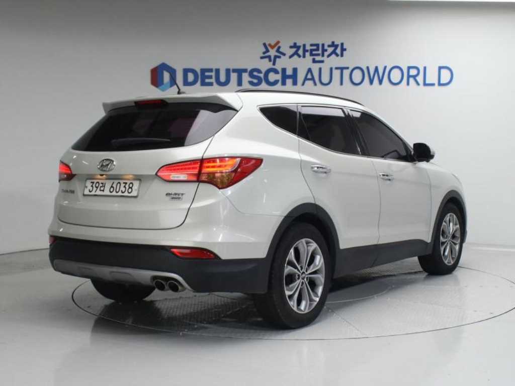 현대 싼타페 디젤 2WD 2.0 익스클루시브 사진 2/20