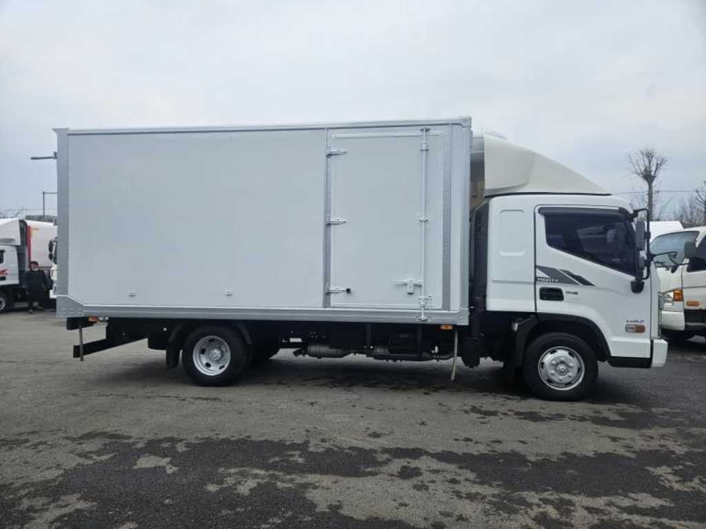 현대 올뉴마이티 3.5톤 냉동탑 - 중고 트럭 매물 이미지