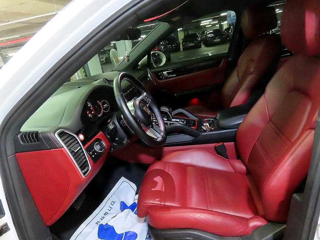 Porsche Cayenne 3.0 Coupe 7