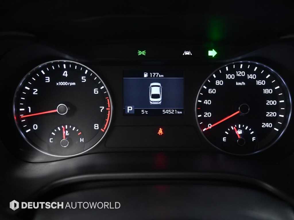 Kia K3 1.6 Prestige 9