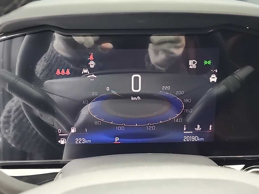 Chevrolet Trax 1.2 Turbo Active 7