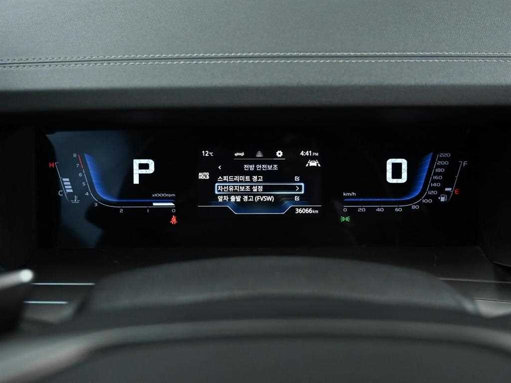 KG Mobility (Ssangyong) Torres 1.5 GDI-T 2WD T5 9