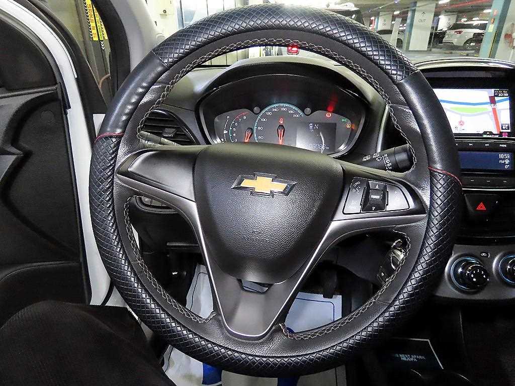 Chevrolet Spark LT Plus 9