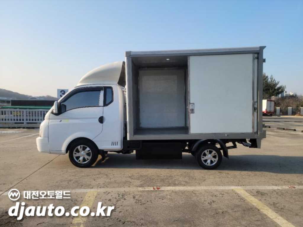 현대 포터2 1톤 표준탑 전기 - 중고 트럭 매물 이미지