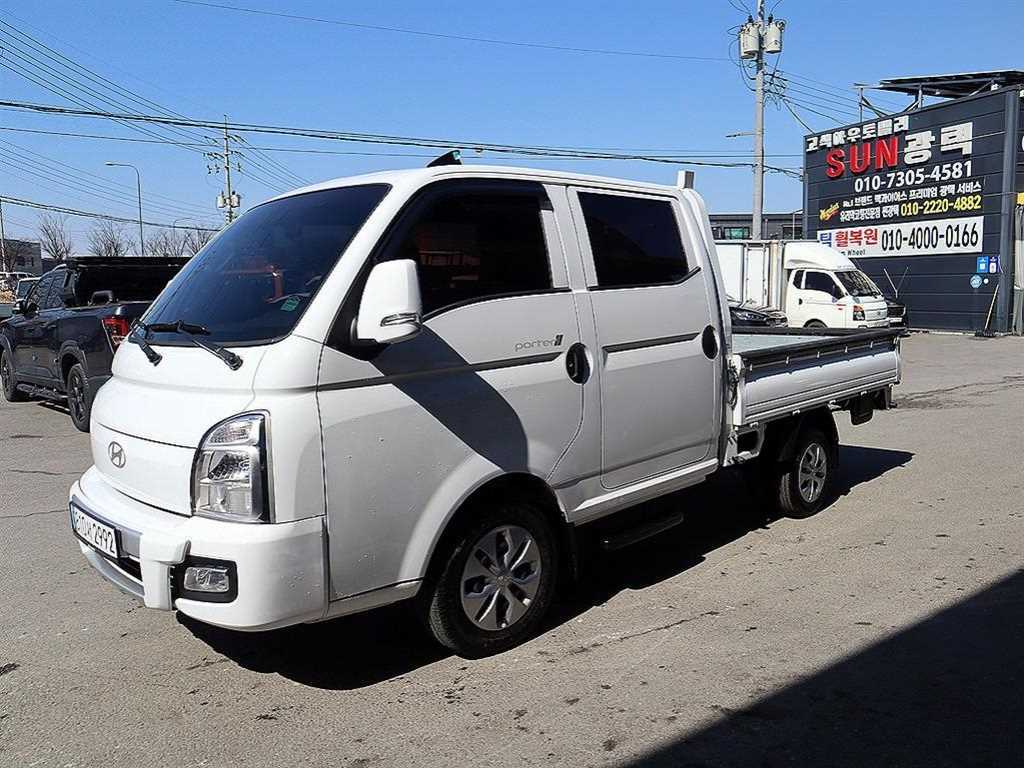 Hyundai Porter Double Cab/ Long Wheelbase/ 2WD Premium