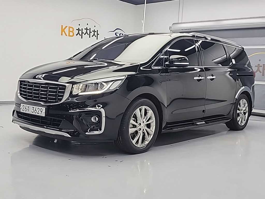 Kia Carnival Diesel Prestige