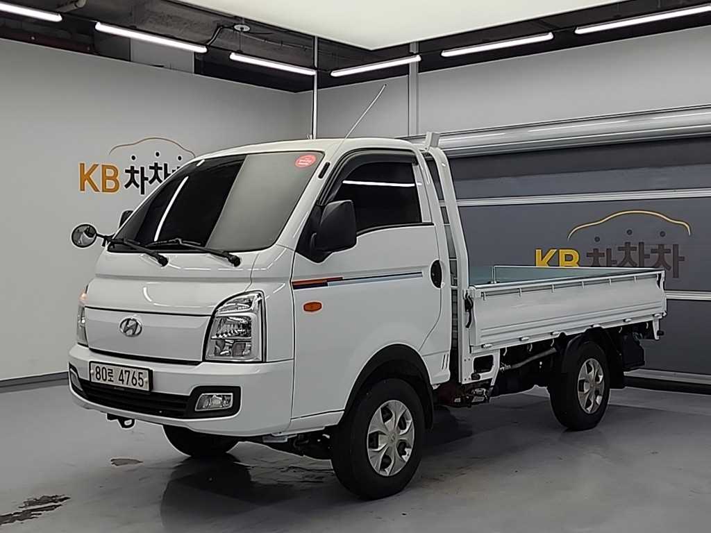 Hyundai Porter 4WD/ Standard Cab/ Long Wheelbase Smart