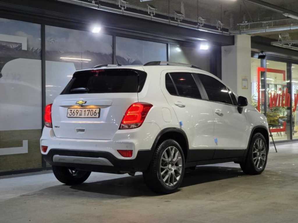 Chevrolet Trax Gasoline 1.4 LT Core — фото 4