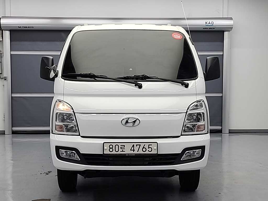 Hyundai Porter 4WD/ Standard Cab/ Long Wheelbase Smart 3