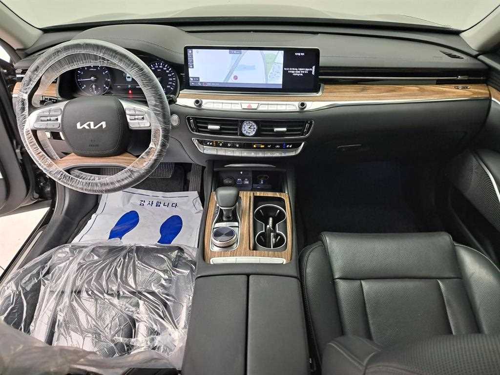 Kia K9 3.8 GDI 2WD Platinum 7