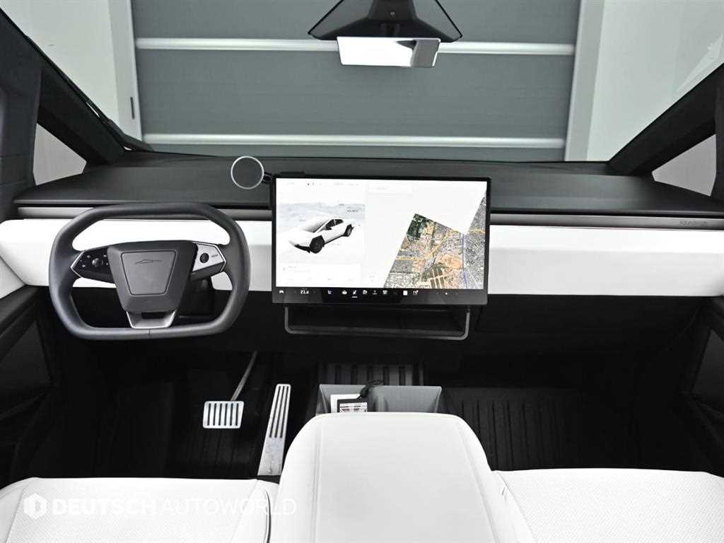 Tesla Cybertruck AWD 8