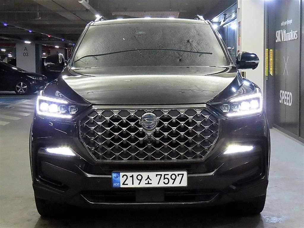 KGM 렉스턴 디젤 2.2 4WD 시그니처 사진 2/20