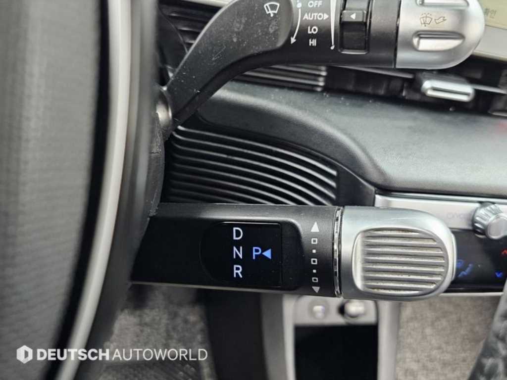 Hyundai IONIQ Long Range 4WD Exclusive 10