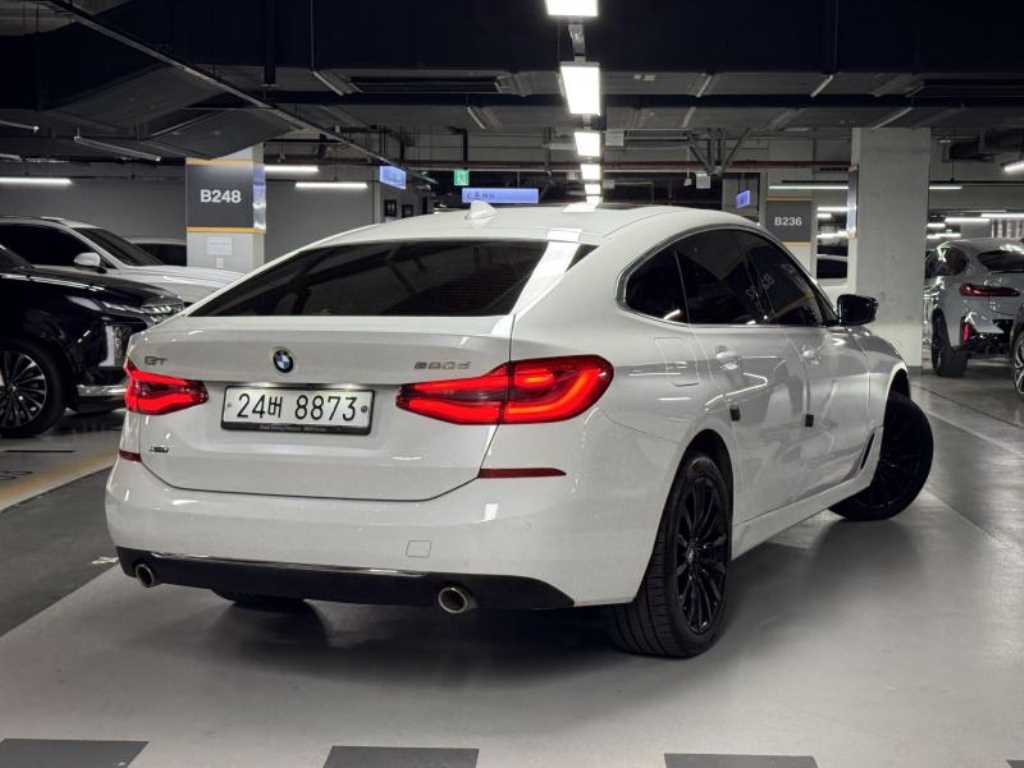 BMW 그란투리스모 620d xDrive 럭셔리 사진 2/20