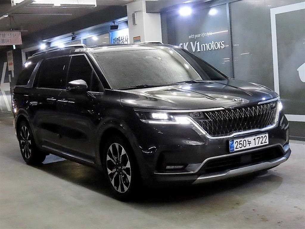 Kia Carnival Diesel Signature