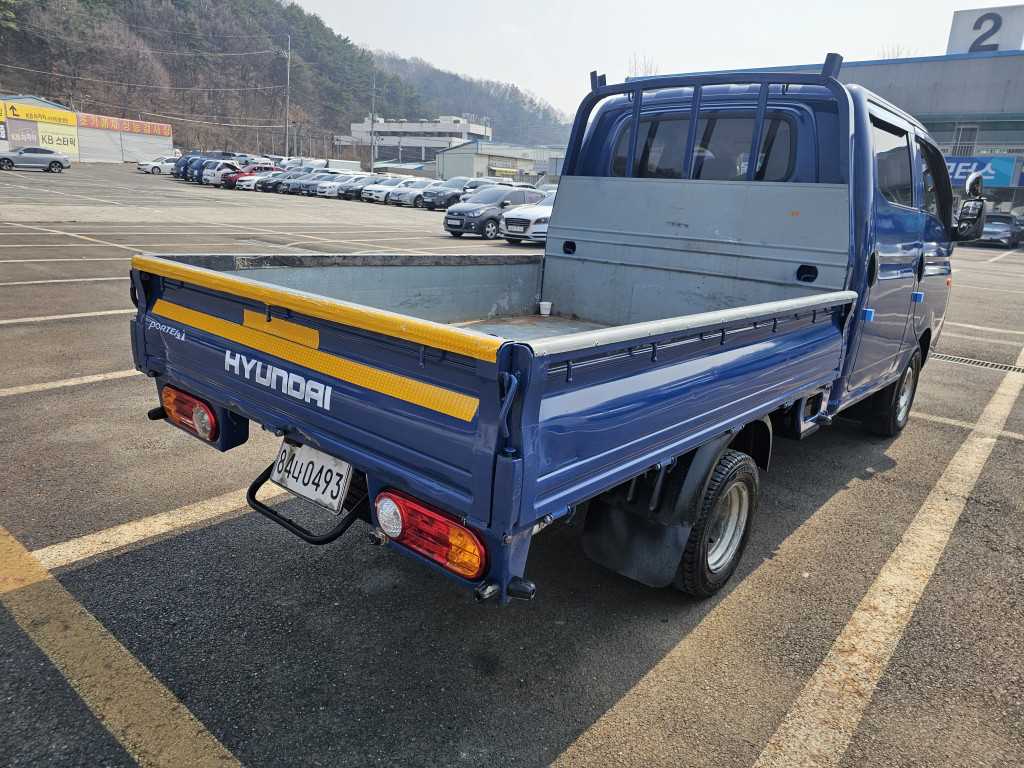 Hyundai Porter 1.0 Ton/ Double Cab/ CRDi 5