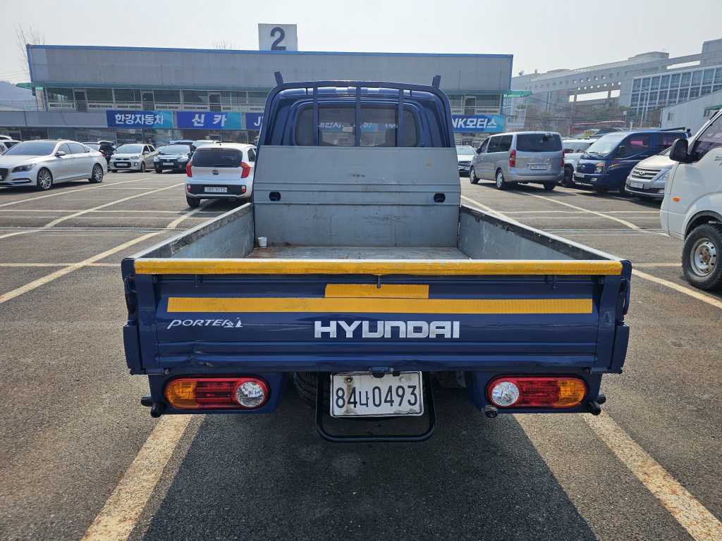 Hyundai Porter 1.0 Ton/ Double Cab/ CRDi 4